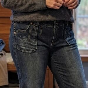 Dark Wash Women’s Jeans - Classic Mid-Rise Style